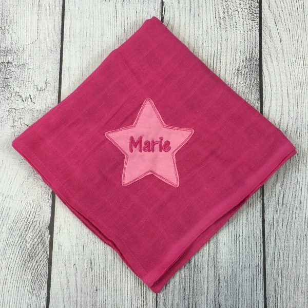 Mulltuch mit Sternapplikation und Wunschname pink/rosa (Modell Marie)