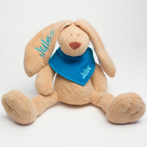 Hase und Halstuch mit Wunschname (Modell Jules)