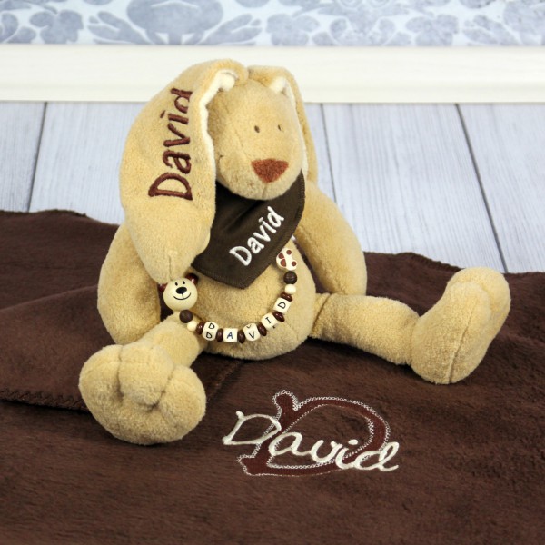 Exklusivset: Hase, Halstuch, Schnullerkette und Decke mit Wunschname (Modell David)
