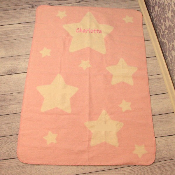 Kuscheldecke mit Wunschname babyrosa/ babyrosa (Modell Charlotte)